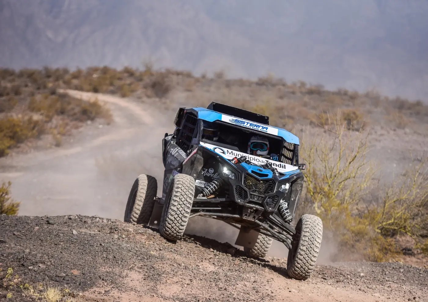UTV en competencia de rally raid
